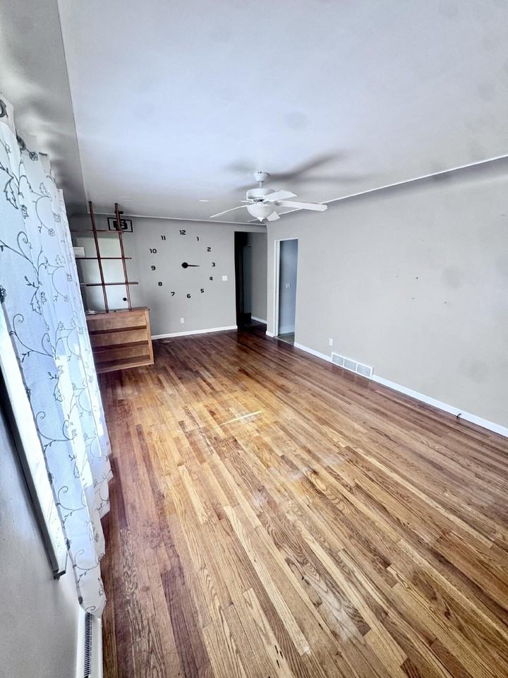 2620 Duane Dr - Photo 3 of 22