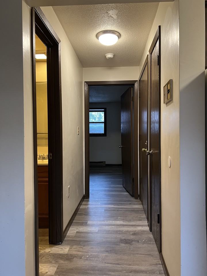 Loder Court - Photo 6 of 11