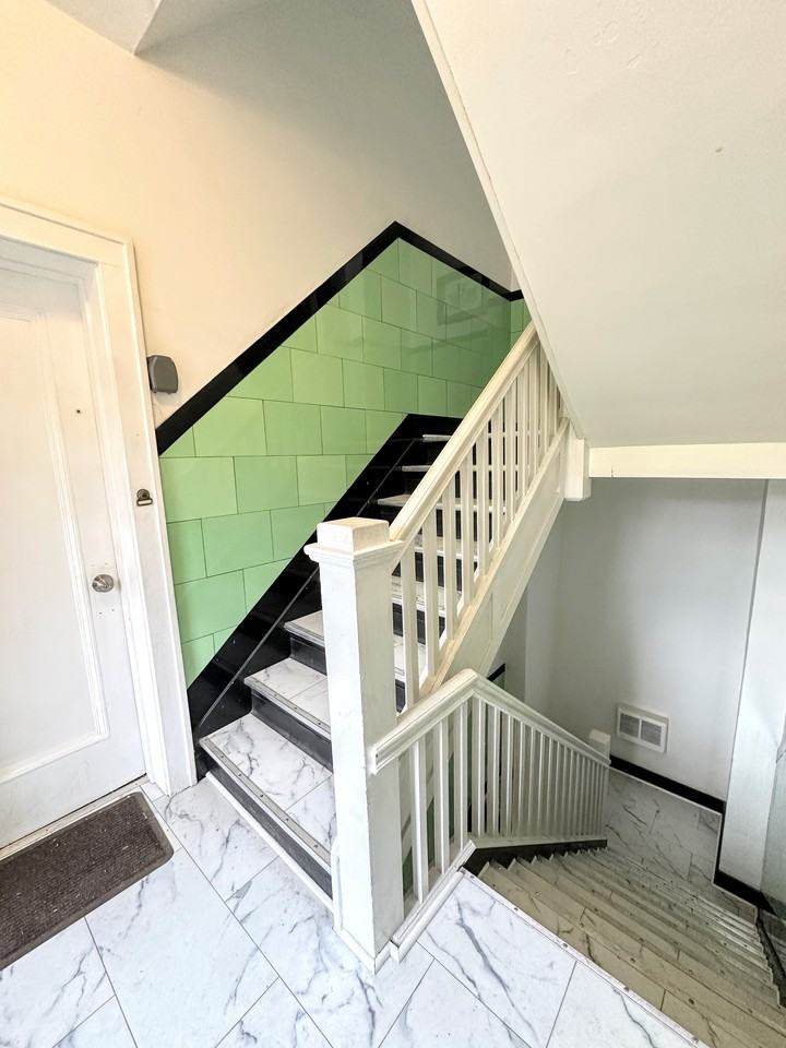 1326 Arkansas Avenue - Photo 3 of 22
