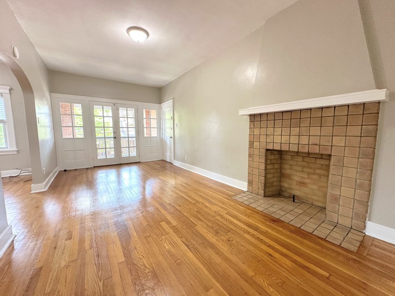 1326 Arkansas Avenue - Photo 4 of 22