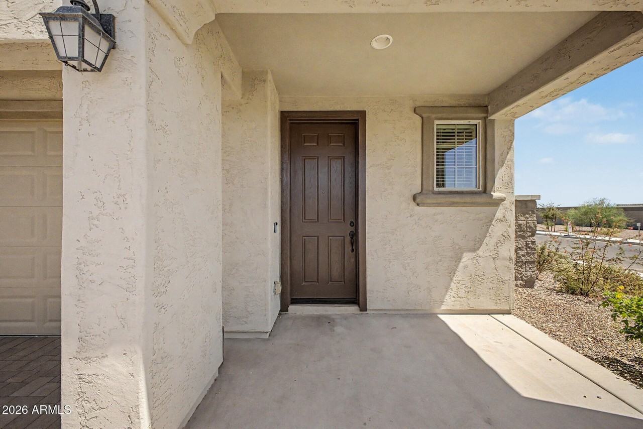 17558 W Luke Ave - Photo 6 of 41
