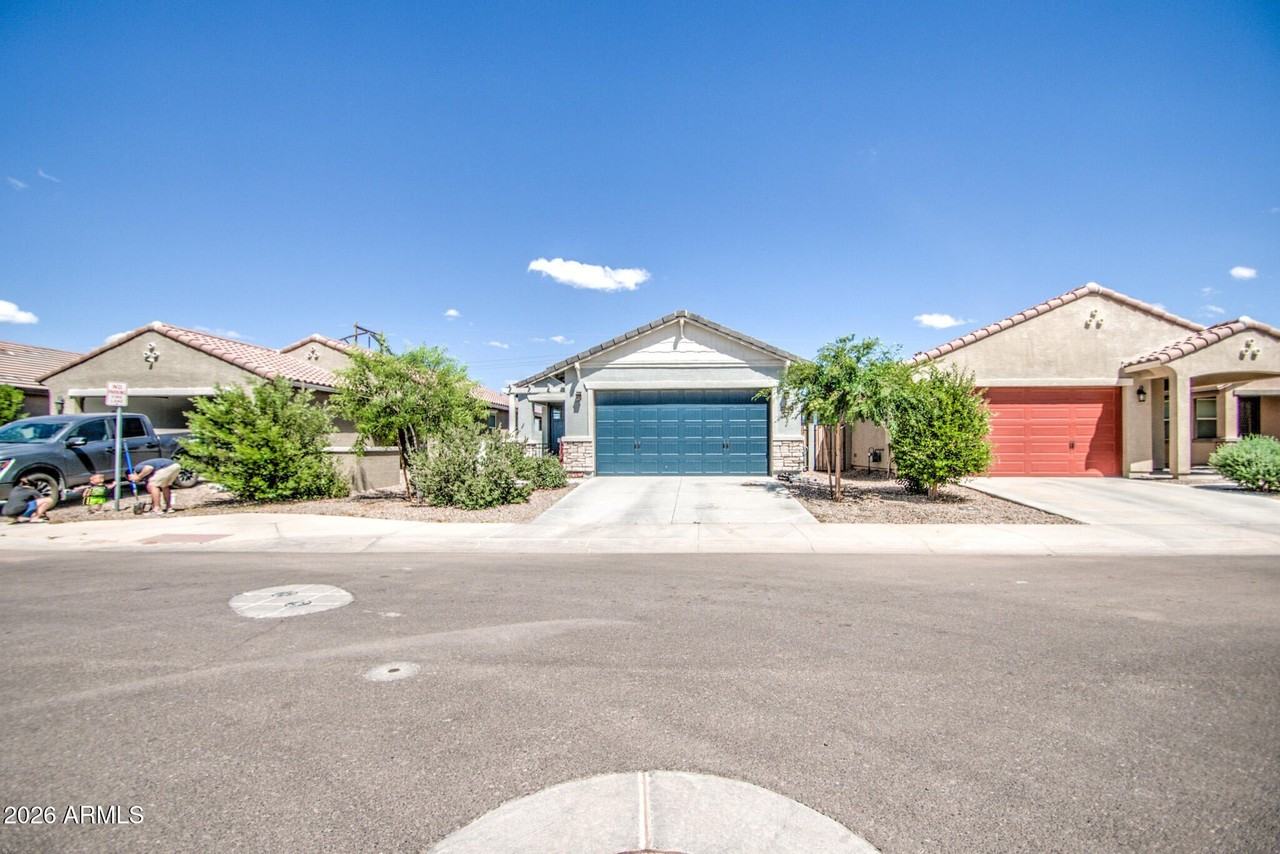21765 N Rummler Ln - Photo 3 of 37
