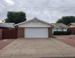 featured image of 8425 E Crestwood Way
