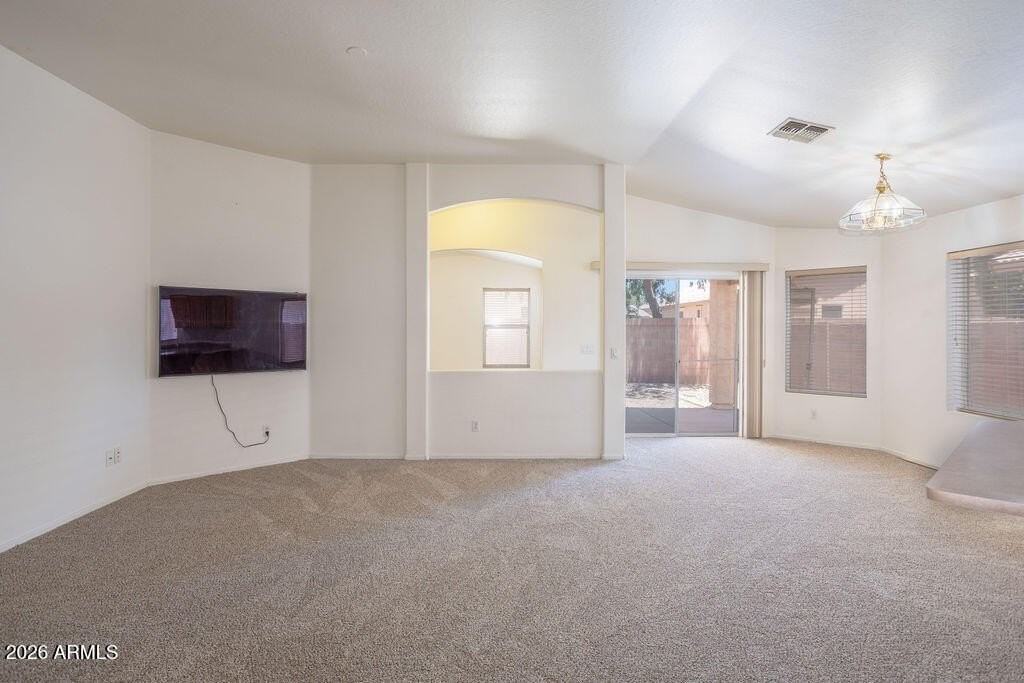 6762 W Del Mar Ln - Photo 4 of 29