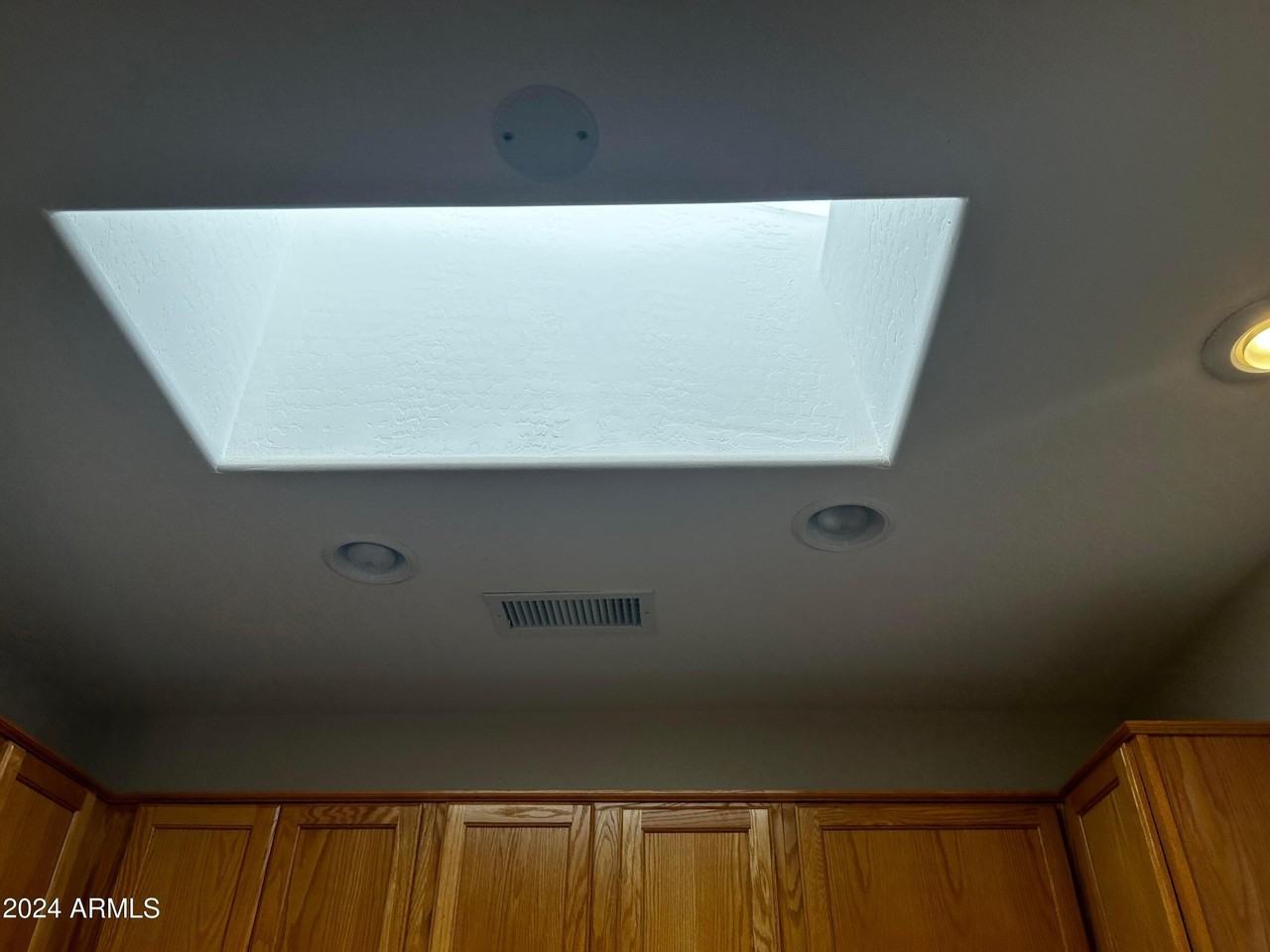 19103 N Emerald Cove Way - Photo 4 of 24
