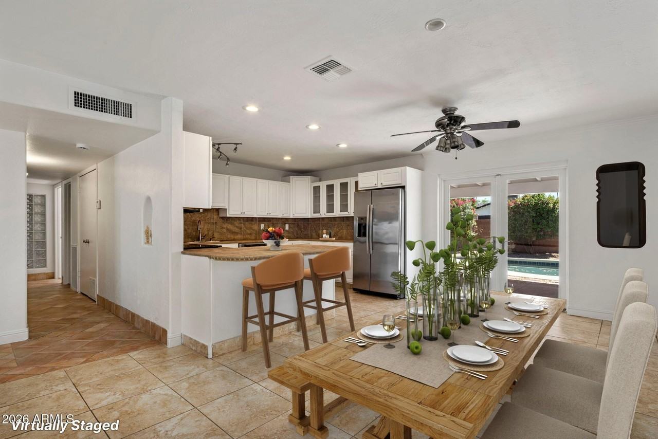 8307 E Monterosa St - Photo 6 of 33