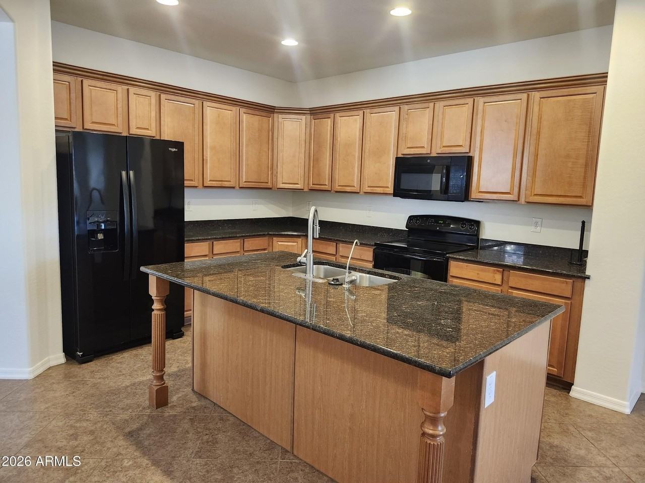 139 W Leatherwood Ave - Photo 4 of 44