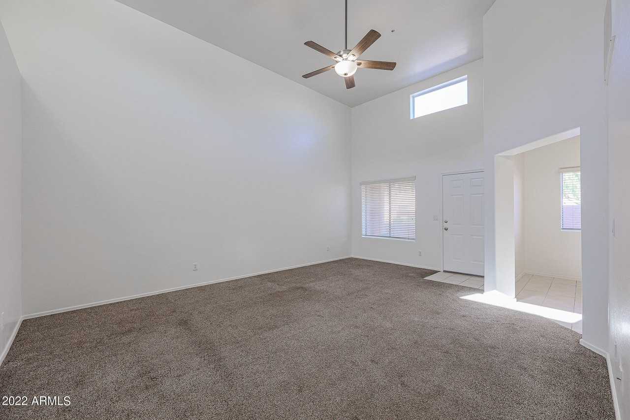 8940 W Olive Ave #70 - Photo 4 of 25