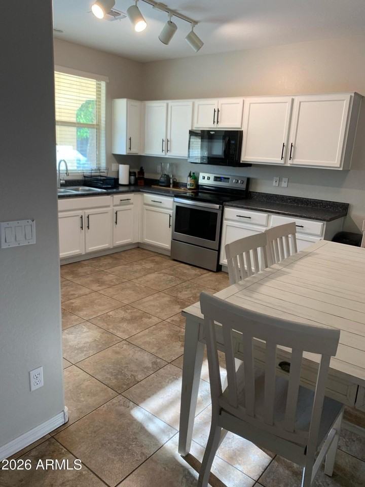 1415 S Terrace Rd - Photo 3 of 20