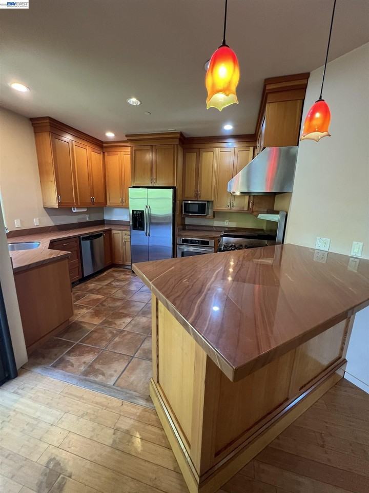 7957 Michigan Ave - Photo 7 of 16