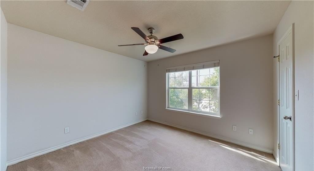 3557 Paloma Ridge Dr #3557-3559 - Photo 7 of 32