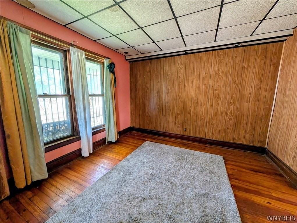 325 Box Ave - Photo 5 of 25