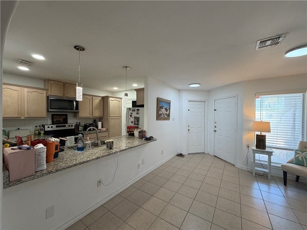 15442 Cruiser St #A - Photo 4 of 18