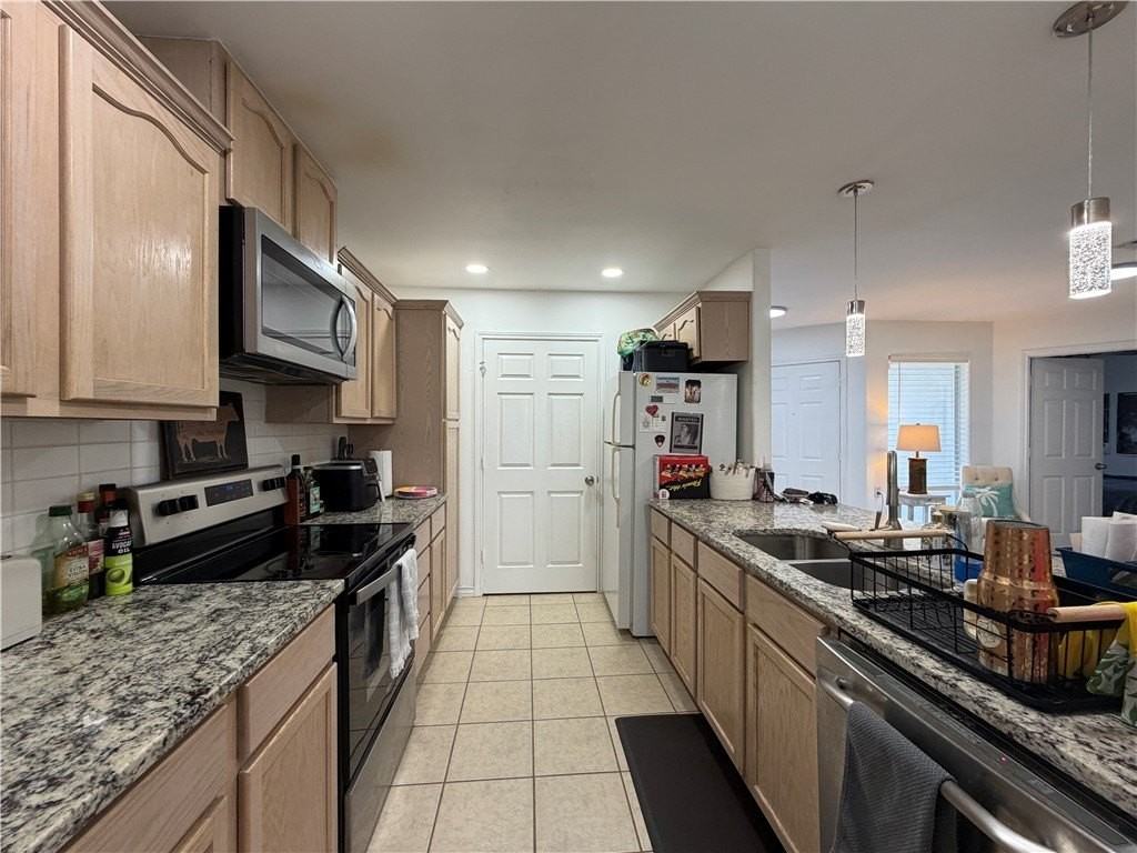 15442 Cruiser St #A - Photo 7 of 18