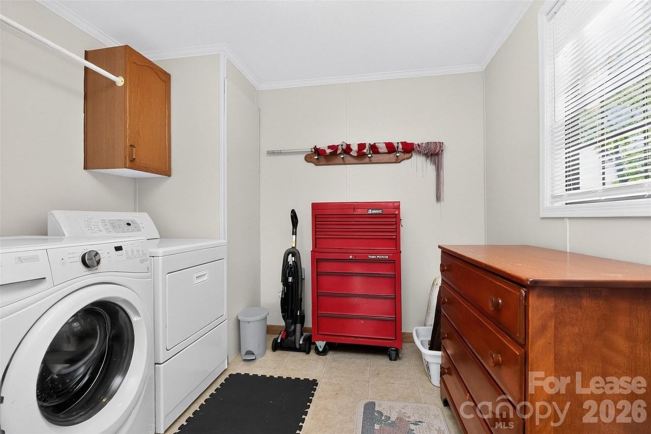 120 Stepaside Ln - Photo 7 of 41