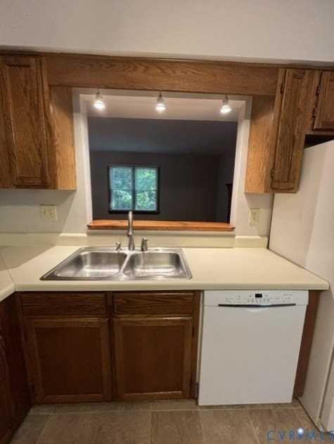14604 Mill Spring Dr - Photo 7 of 28