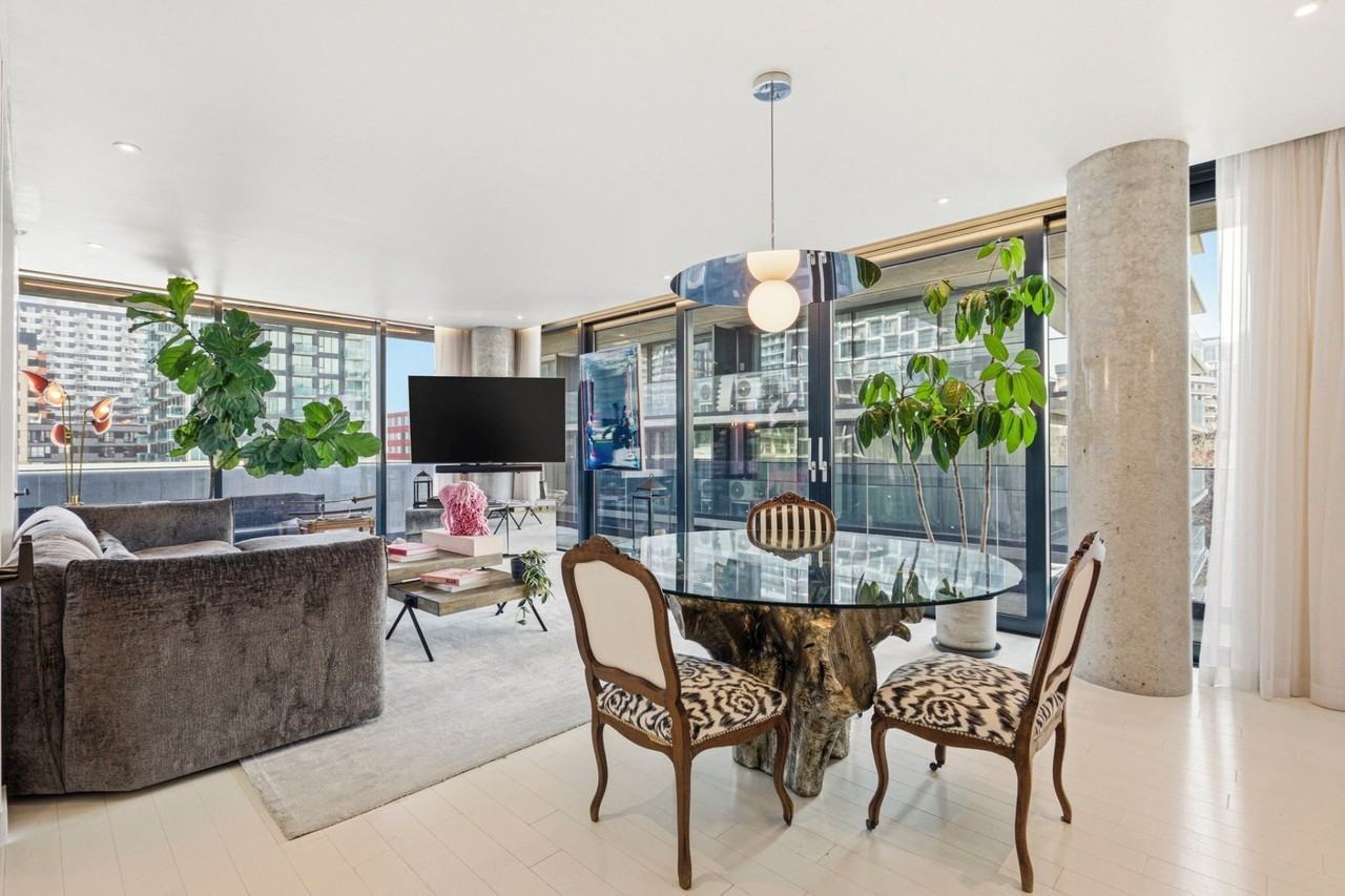242 Rue Young 804 - Photo 3 of 44