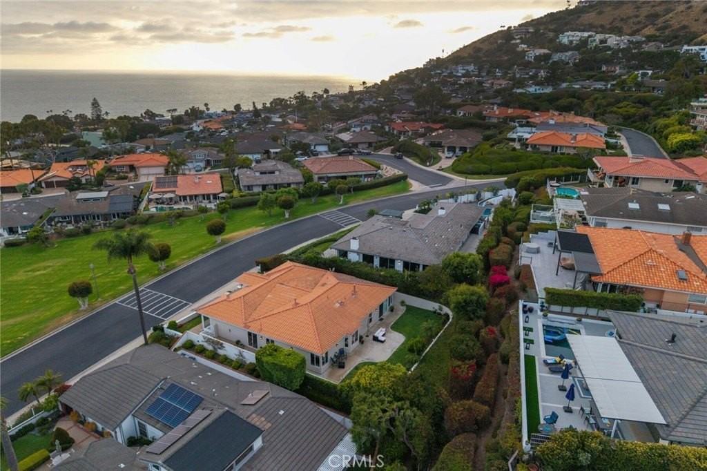 32382 Via Mentone - Photo 3 of 34
