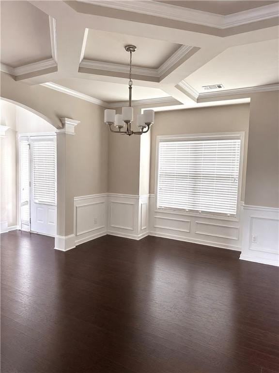 237 Franklin St - Photo 3 of 21