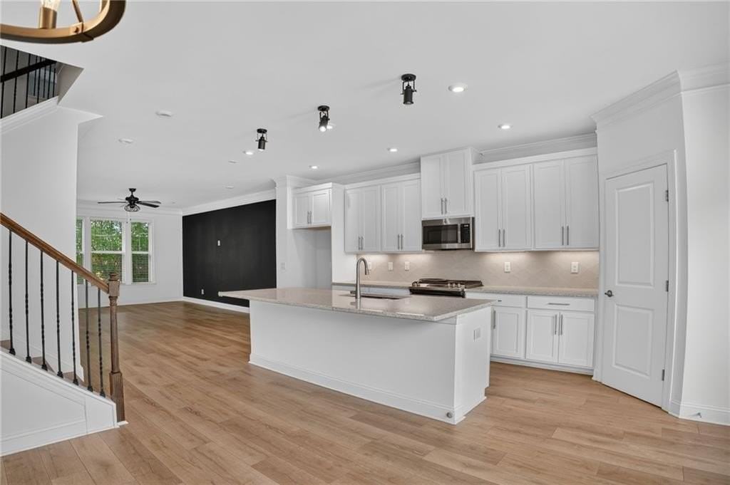 3461 Koyla Lndg - Photo 4 of 50
