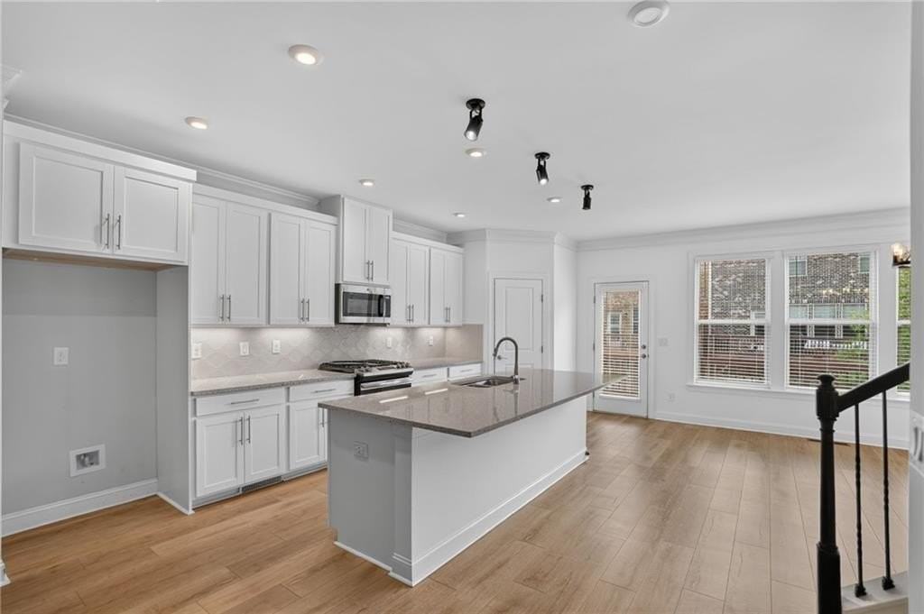 3461 Koyla Lndg - Photo 6 of 50