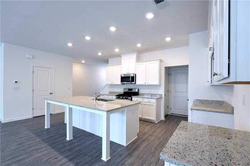 572 Sausalito Walk - Photo 7 of 40