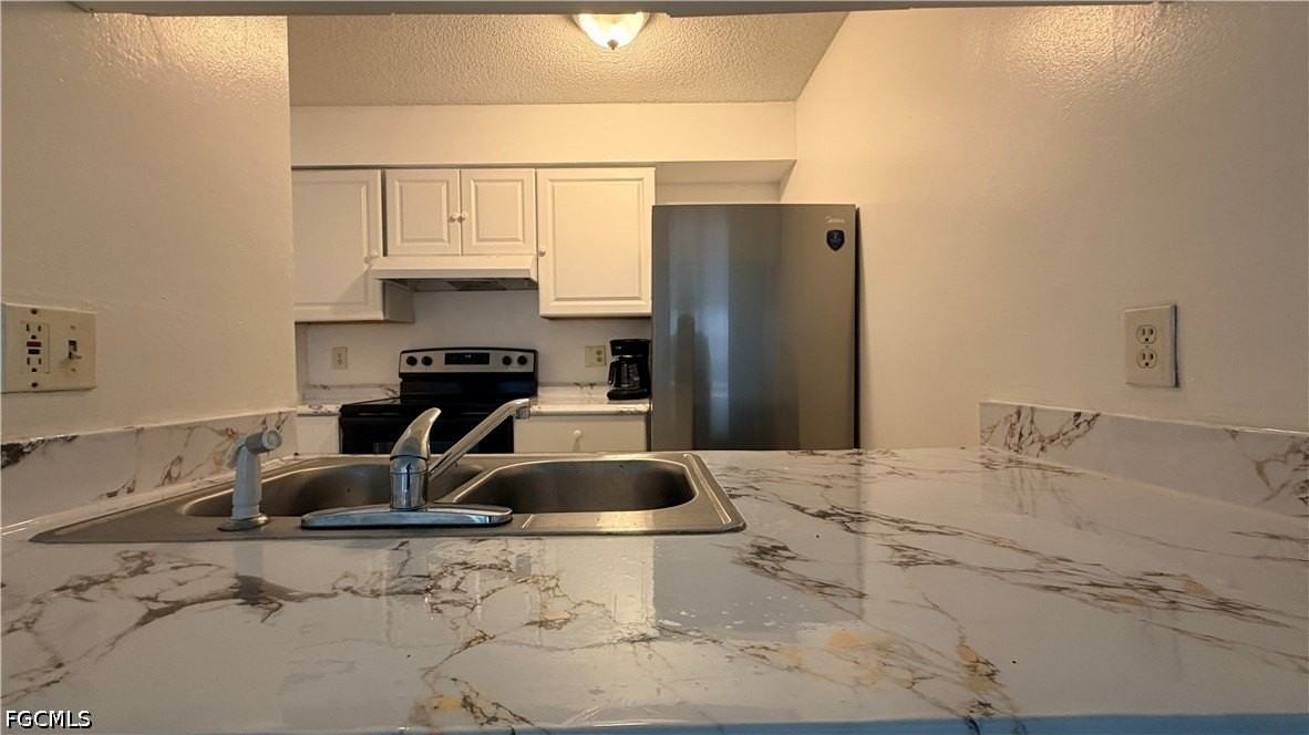 3407 Winkler Ave #309 - Photo 3 of 25