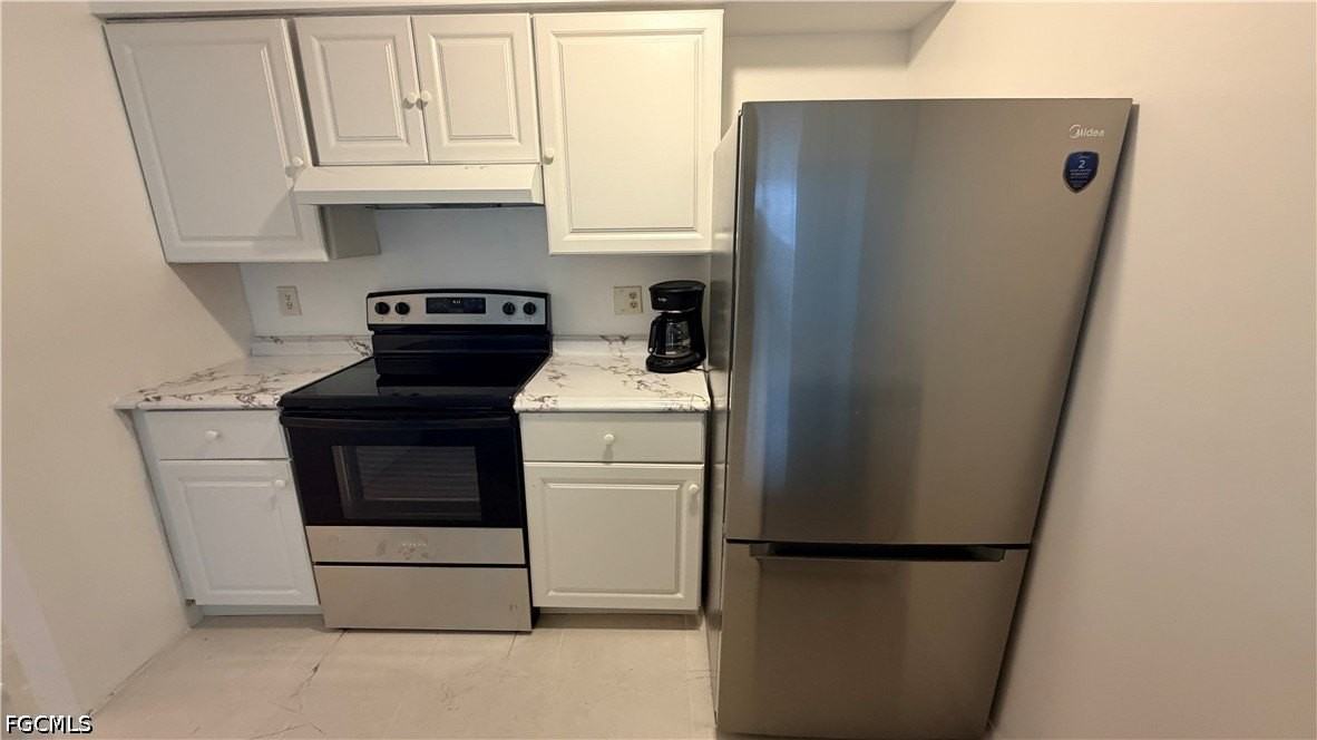 3407 Winkler Ave #309 - Photo 4 of 25