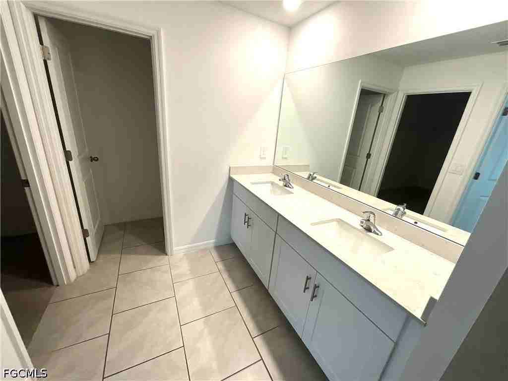 12245 Savanna Lakes Blvd - Photo 6 of 18