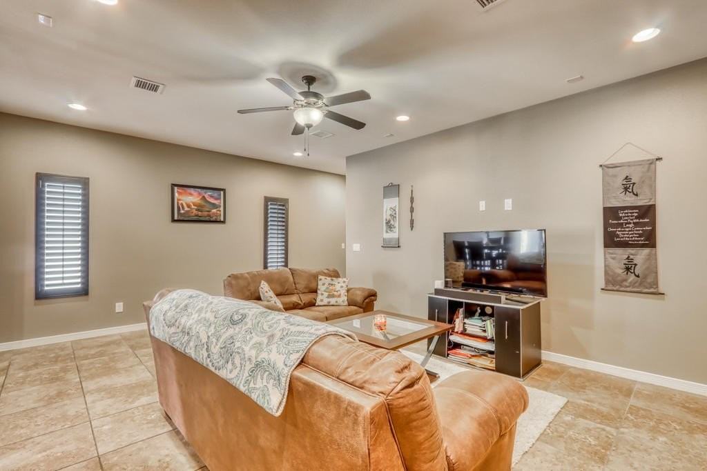 14311 E Cave Ave - Photo 5 of 41