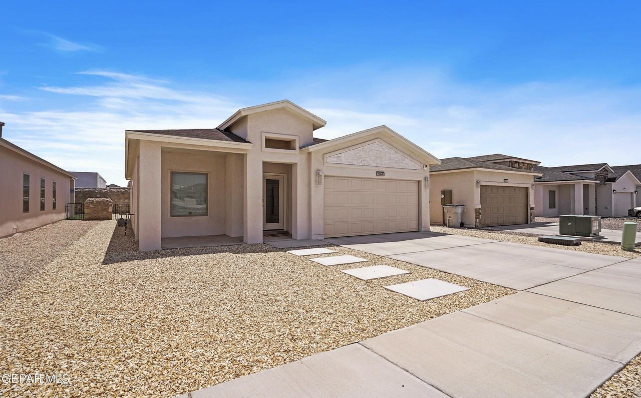 5064 Andrew Jorel Dr - Photo 3 of 30