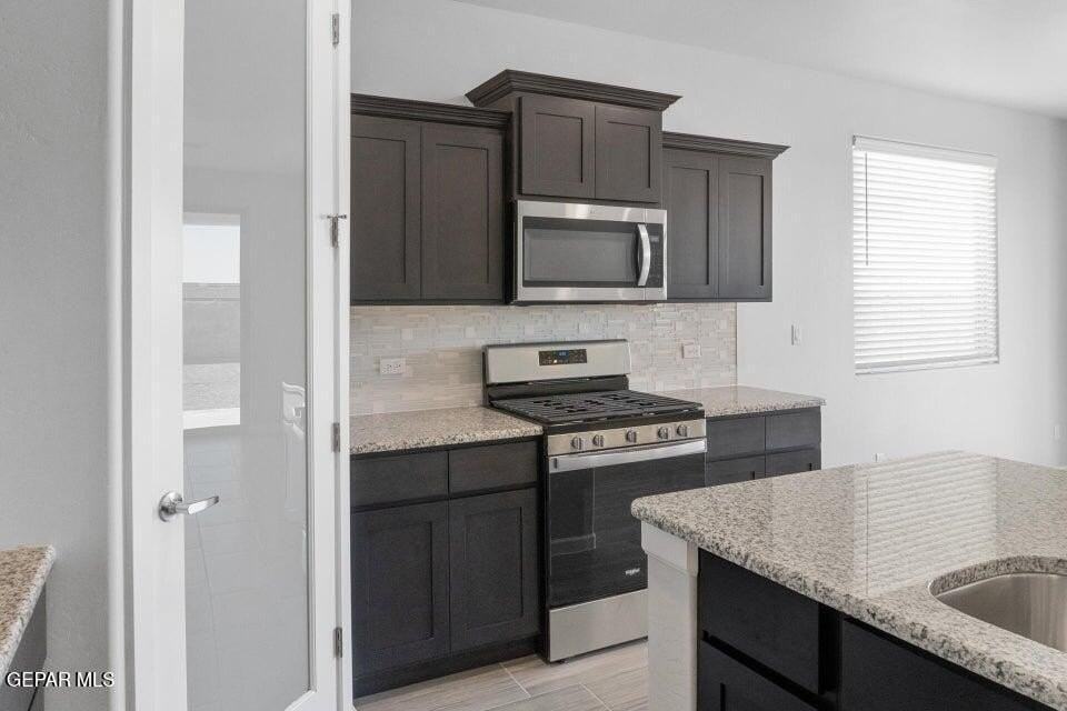 512 Twilight Dr - Photo 5 of 20