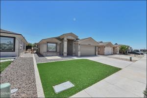 featured image of 12060 Mesquite Thorn Dr