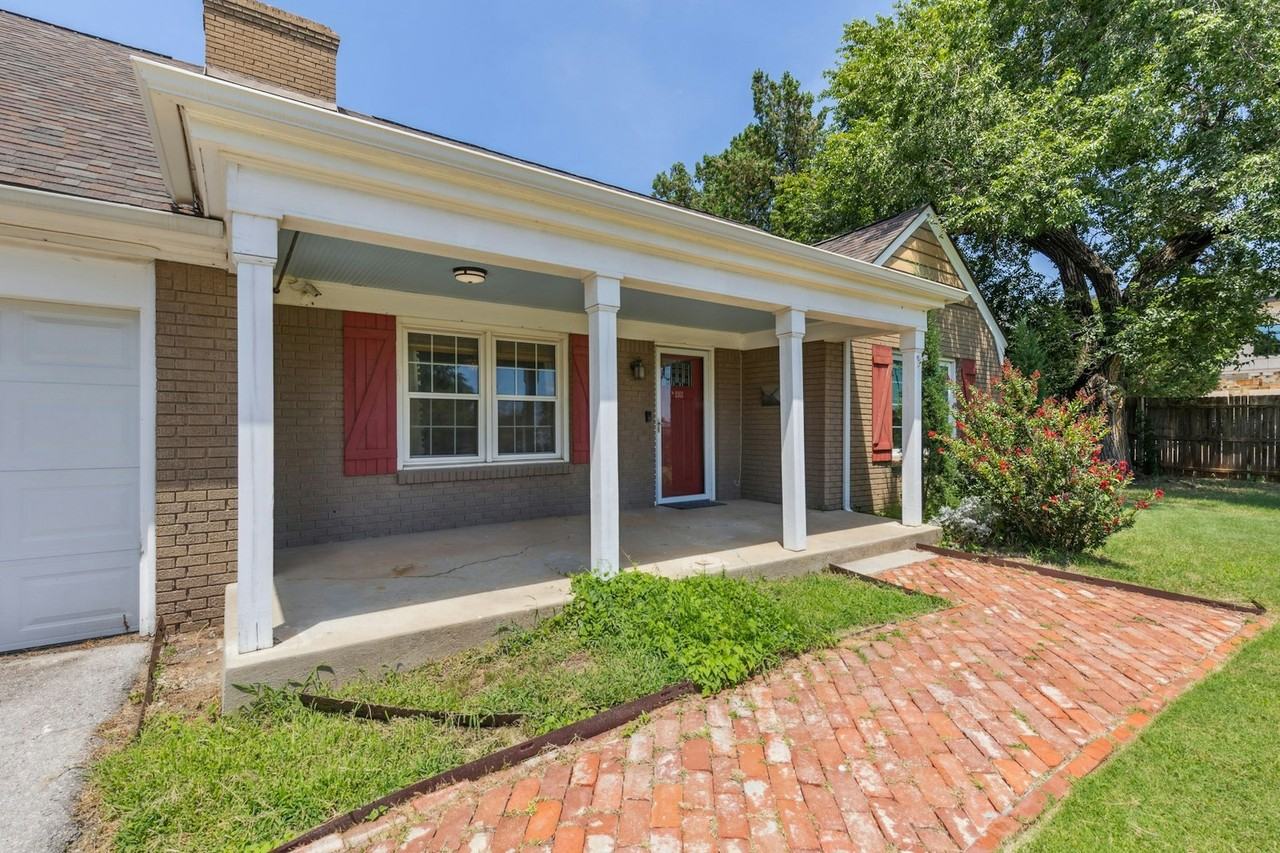 1101 Glenwood Avenue - Photo 3 of 37