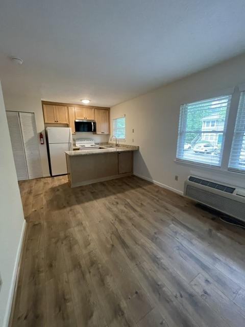 23 Melton Dr - Photo 3 of 8