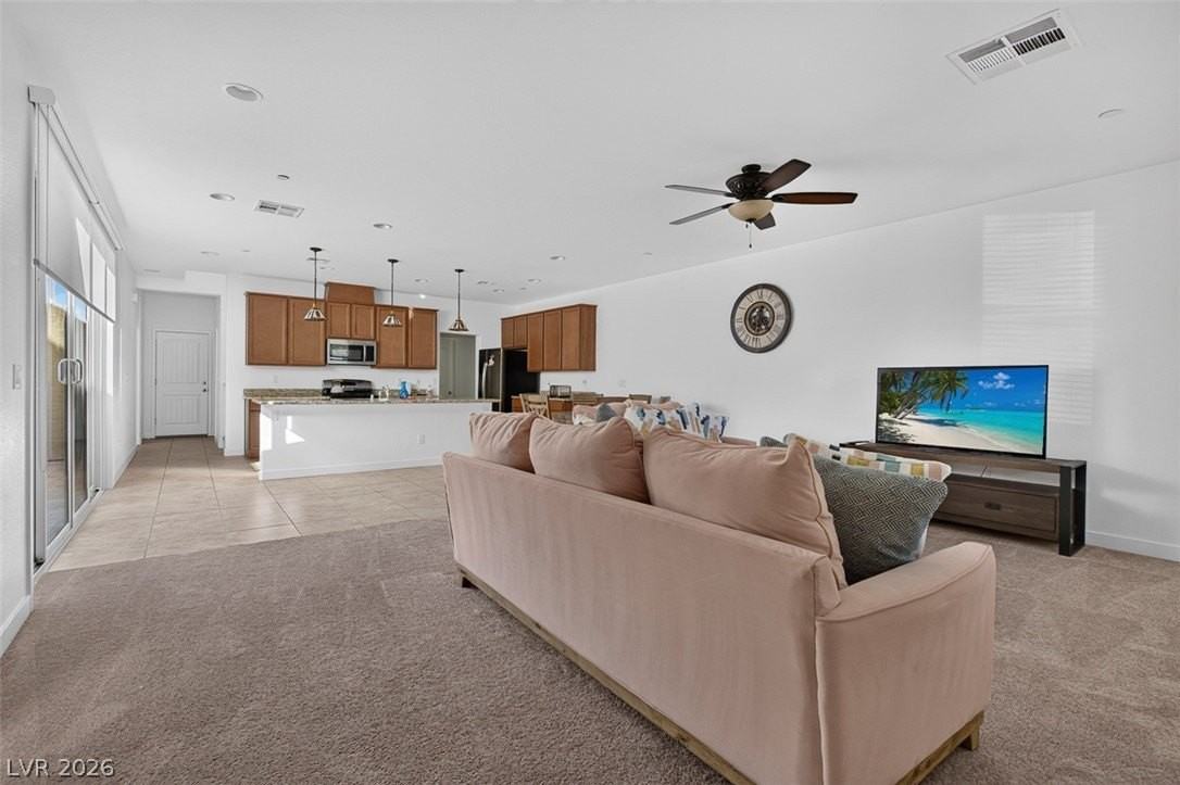 1100 E Sunset Rd - Photo 6 of 50