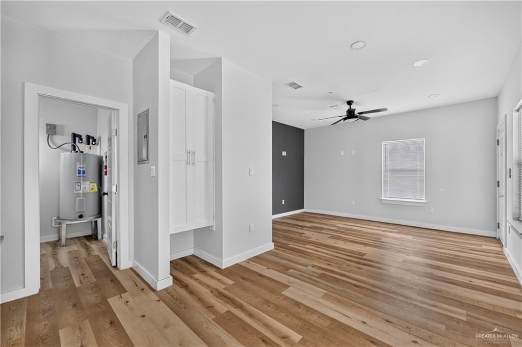 1207 W Kennedy St #4 - Photo 6 of 16