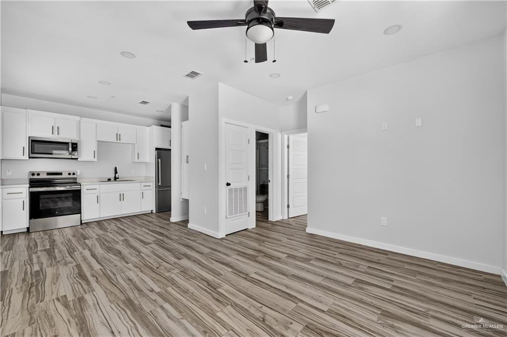1207 W Kennedy St #6 - Photo 5 of 16