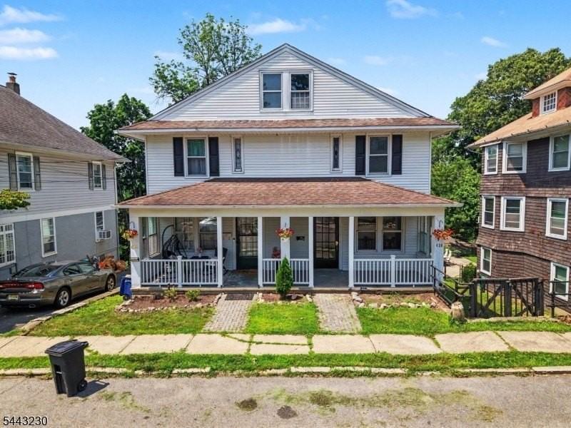 420 Hill St - Photo 3 of 20