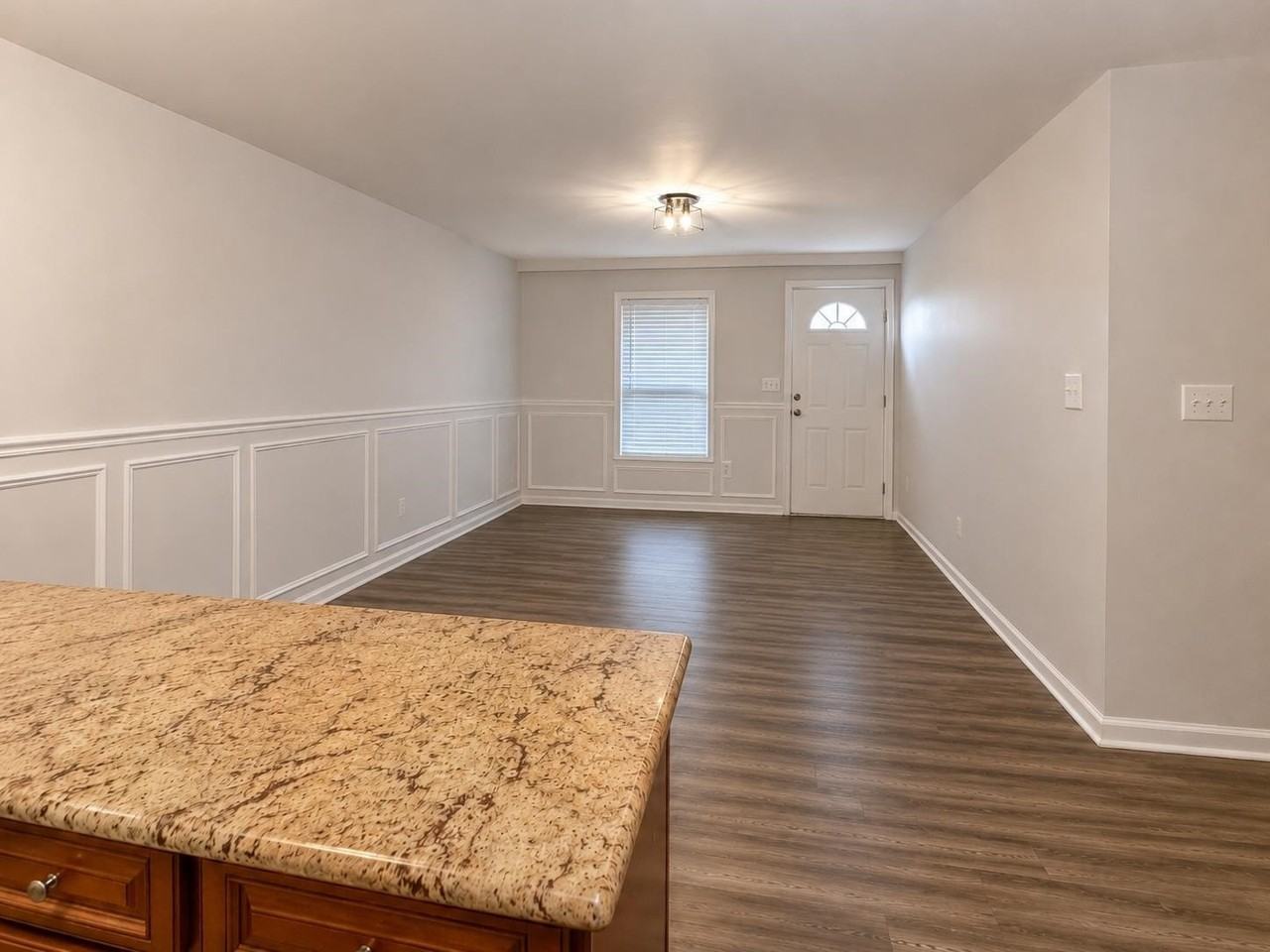 171 Clifford St #1 - Photo 5 of 29