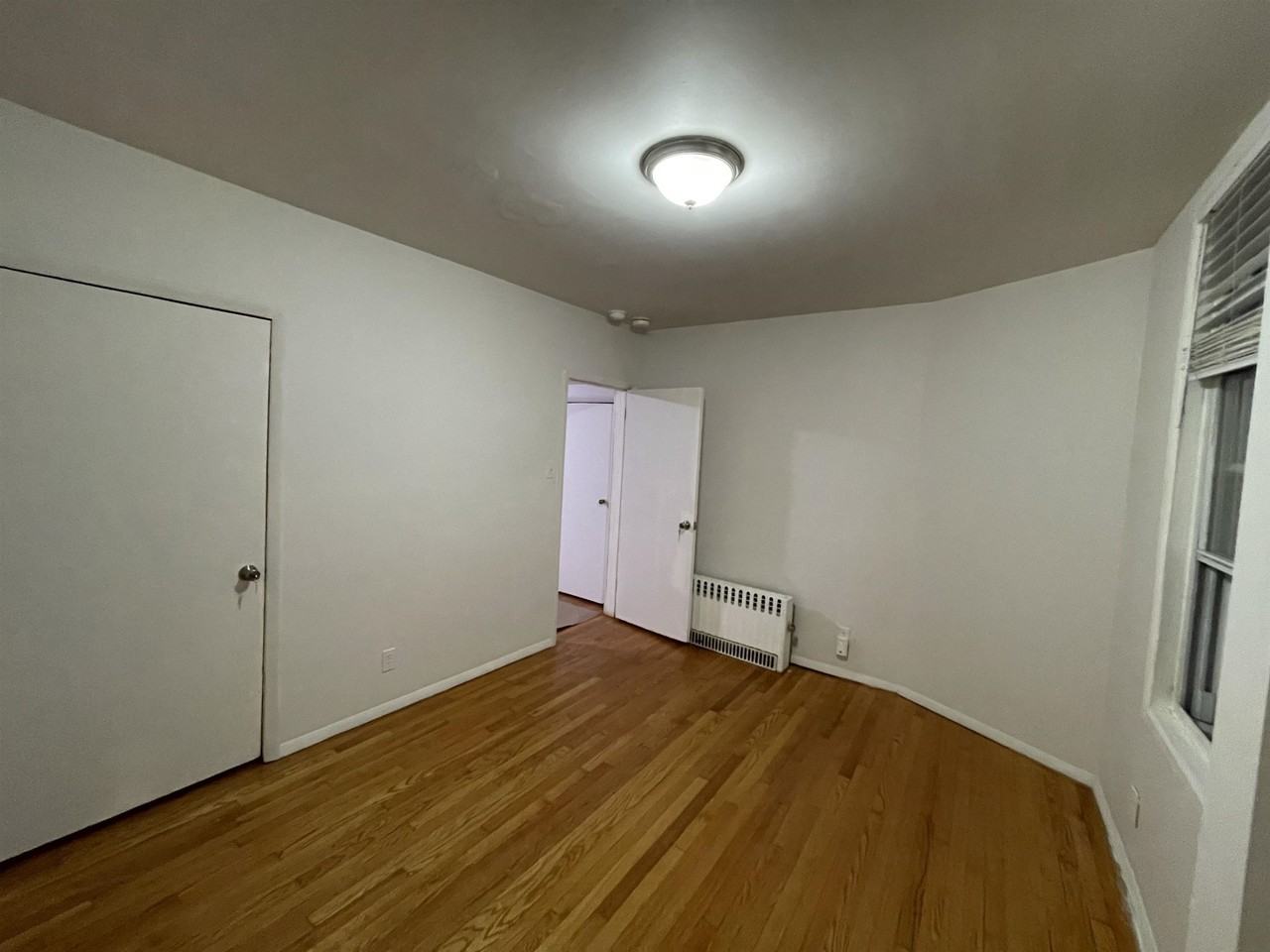 861 7th St - Photo 5 of 6