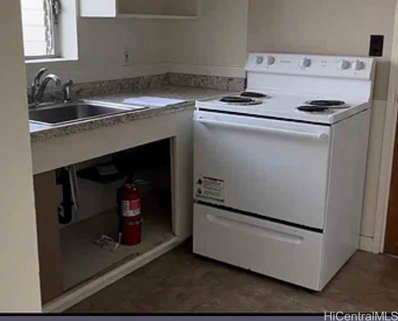 2581 Alaula Way #C - Photo 5 of 8
