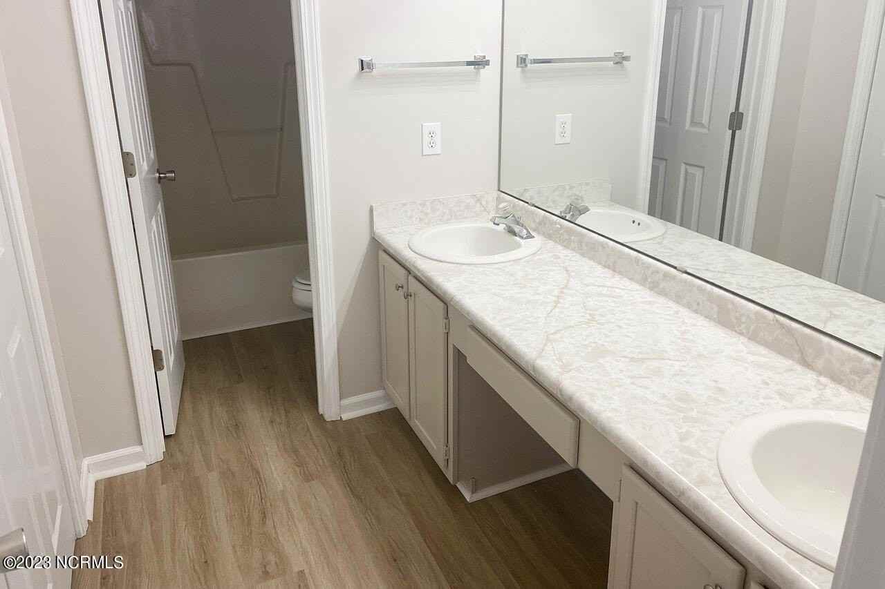 2721 Ashby Dr - Photo 6 of 9