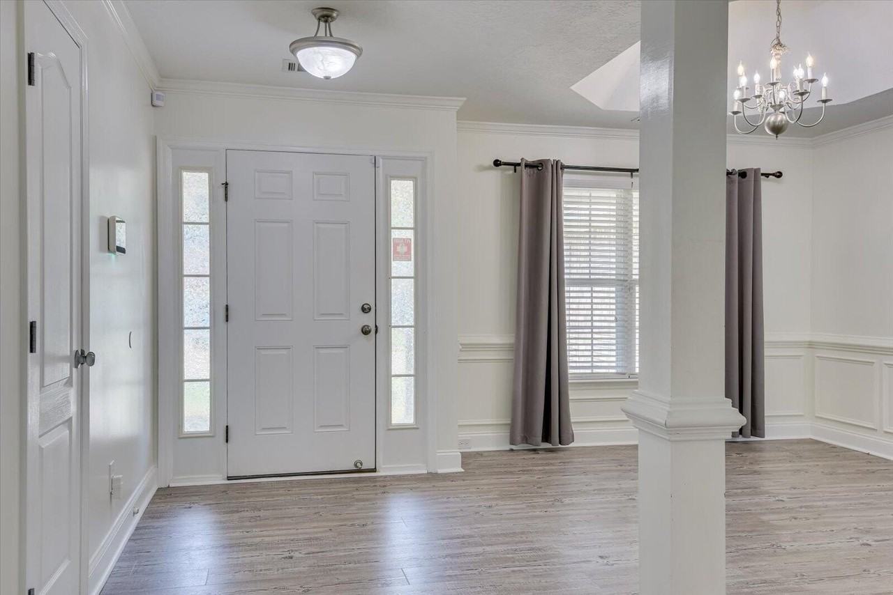 610 Butler Springs Cir - Photo 6 of 40