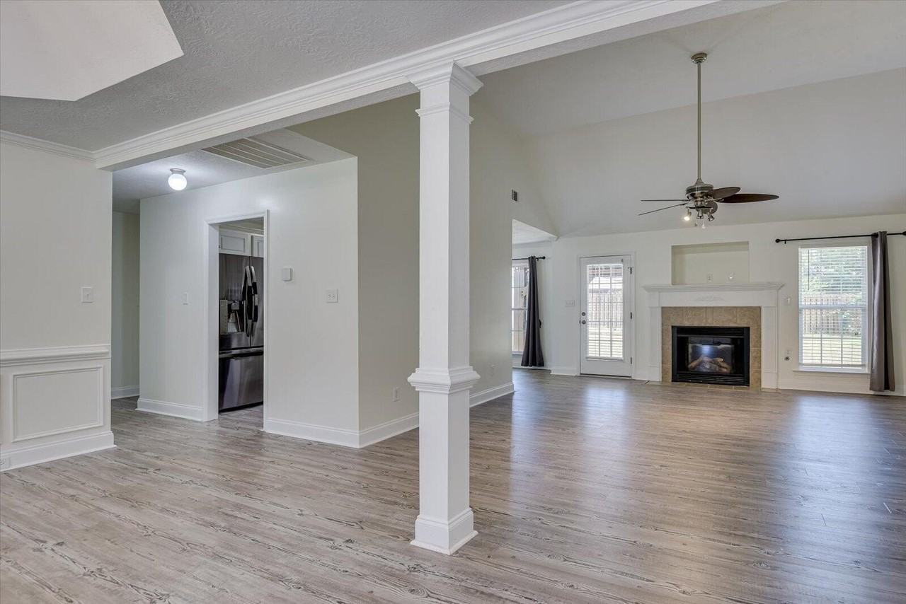 610 Butler Springs Cir - Photo 7 of 40