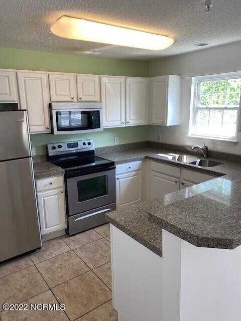 1601 Willoughby Park Ct #5 - Photo 7 of 15