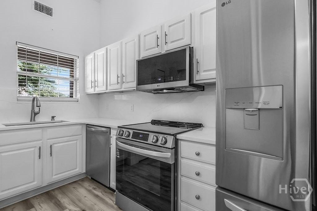 11903 Apache Ave #3 - Photo 7 of 42