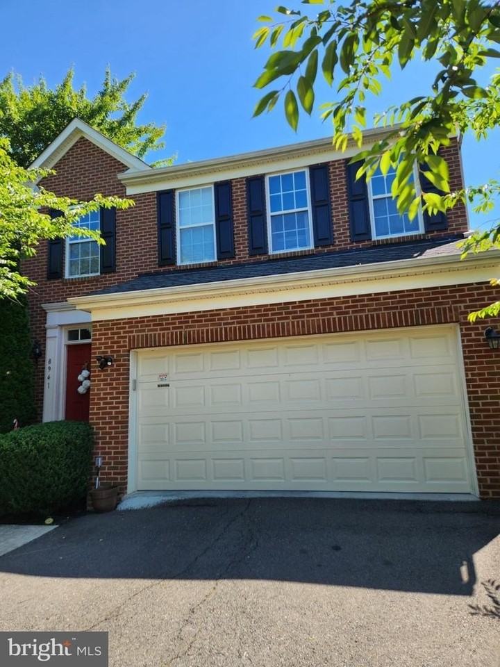 8941 Wynnefield Ct - Photo 2 of 3