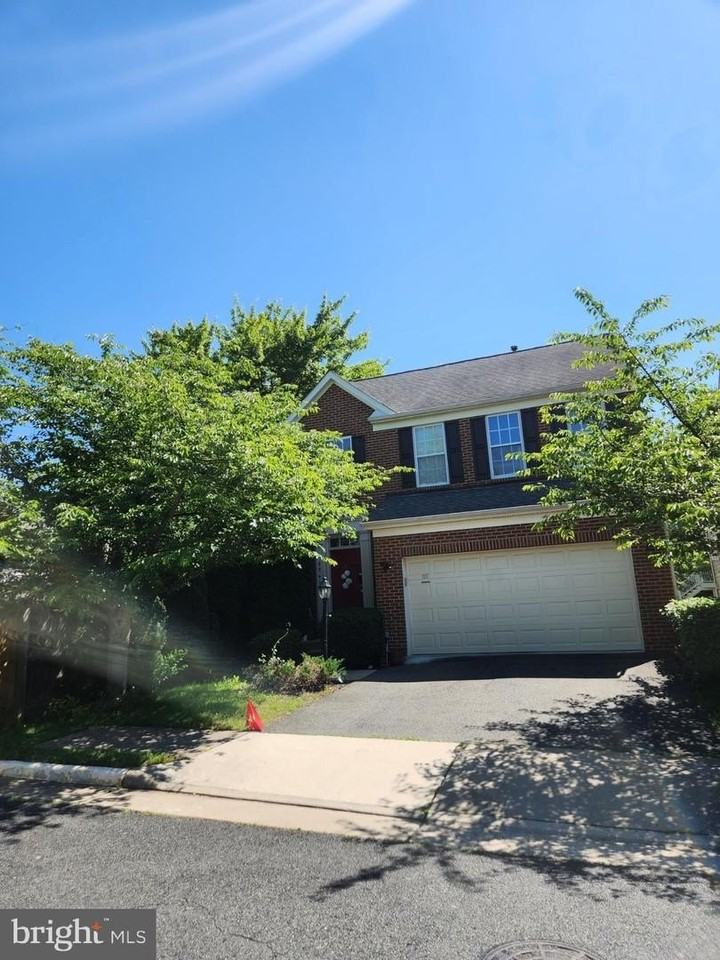 8941 Wynnefield Ct - Photo 3 of 3