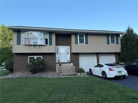 227 Burrell Blvd - Photo 1 of 1